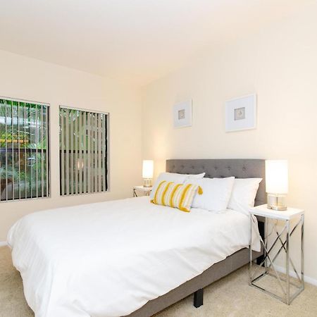 Located Perfectly 2 Bedroom Downtown Los Angeles Extérieur photo