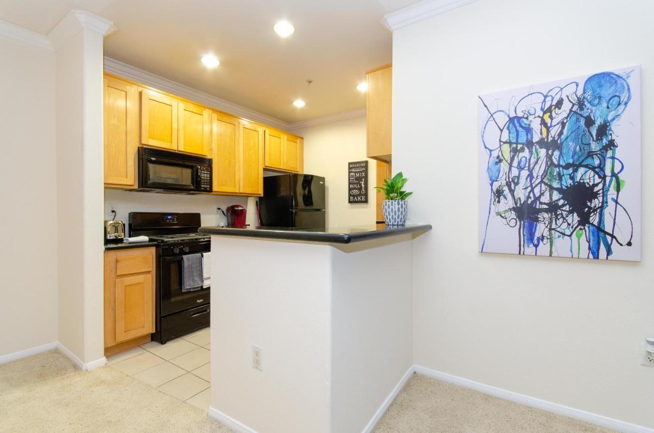 Located Perfectly 2 Bedroom Downtown Los Angeles Extérieur photo