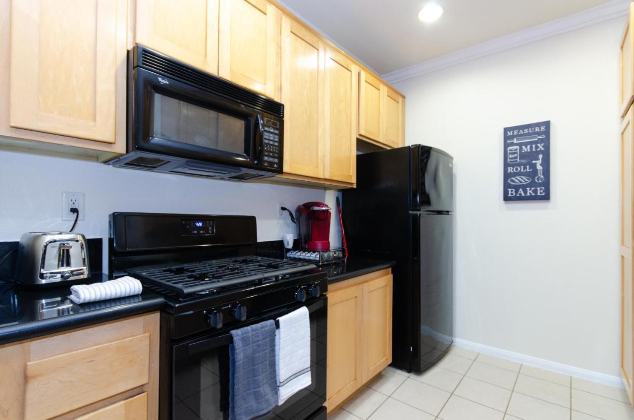 Located Perfectly 2 Bedroom Downtown Los Angeles Extérieur photo